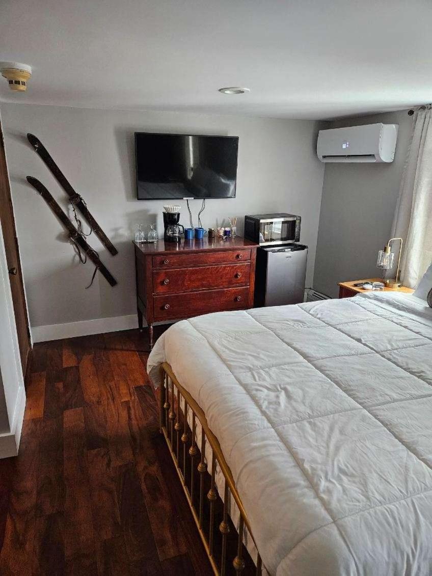 Chester Inn Екстер'єр фото